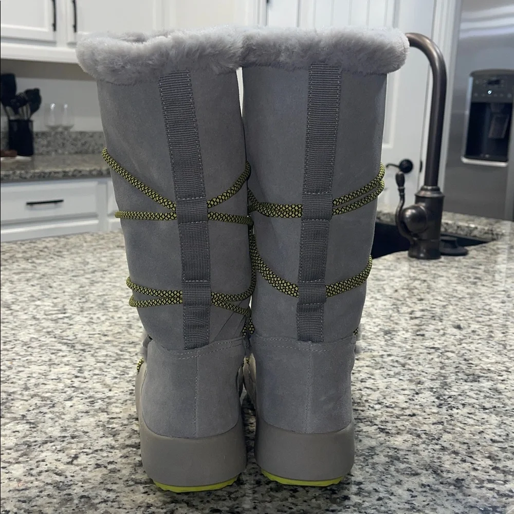 Baretraps Danney Women's Water Resistant Winter Boot Gray and Green Size 8 - Picture 10 of 17